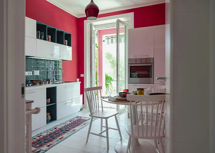 Retreat With Among Olive Trees In Lerici *
