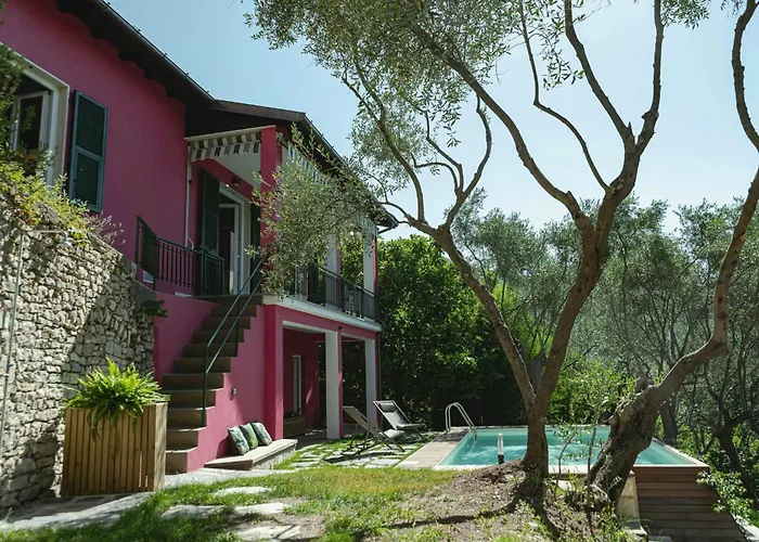 Retreat With Among Olive Trees In Lerici 別荘 フィアスケリーノ